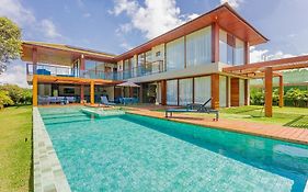 PF16 Casa Alto Luxo 5 Suítes Praia Bella Diarista Inclusa